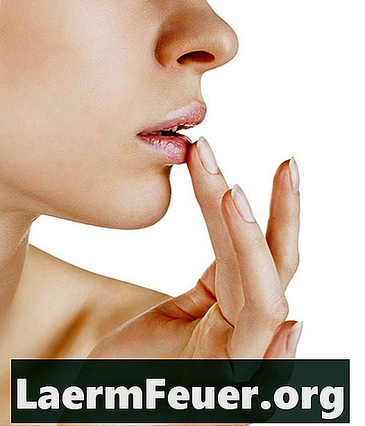 כיצד להיפטר פצעונים על השפתיים