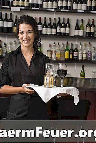 Hur man är en bra servitris i en bar