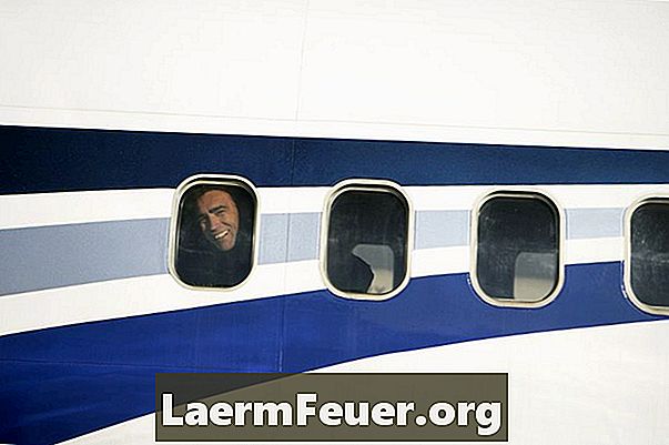 Como tirar boas fotos a partir da janela do avião