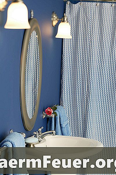 Как да превърнете завесата в душ кабина