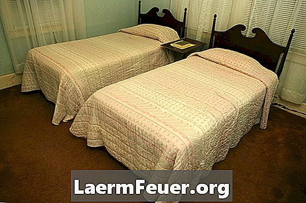 Como transformar duas camas de solteiro em uma cama de casal