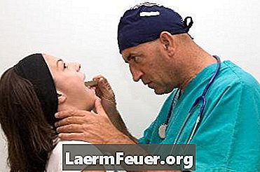 腫れた口蓋垂の治療方法