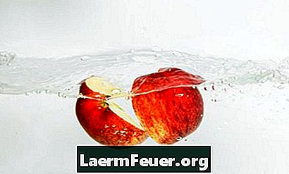Как да използвате аскорбинова киселина, за да предотвратите потъмняване на плодовете