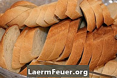 빵을 만들기 위해 효모 대신 베이킹 파우더를 사용하는 법