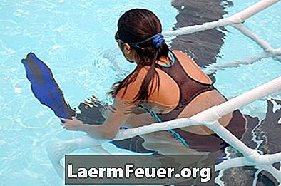 Fitnes oprema za plavalne bazene