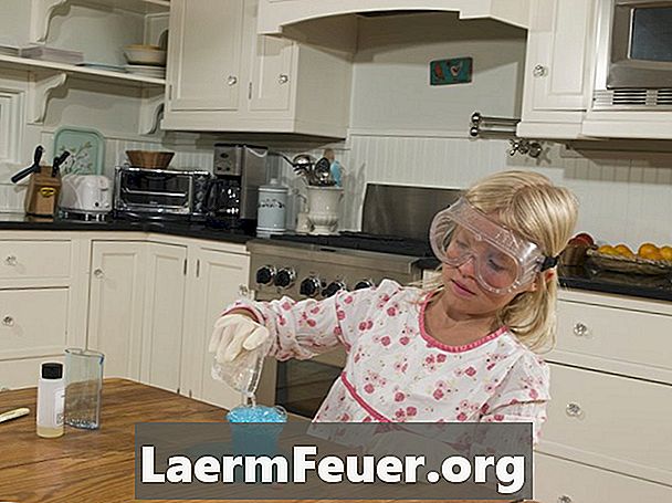 Grunnleggende eksperimenter med kjemiske reaksjoner for barn