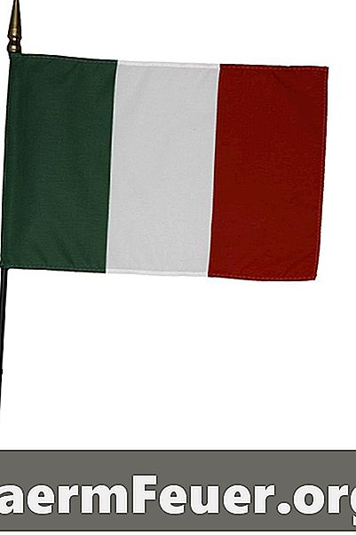 Costumi tradizionali italiani per uomo