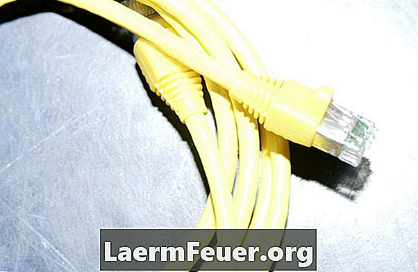 Aanbevolen manier om een ​​optische vezel aan te sluiten op een switch met Ethernet-interfaces