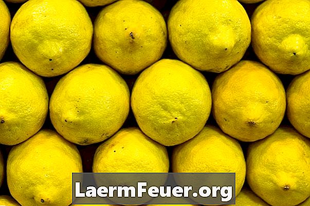 Hvordan man ekstraherer citronsyre fra frugter