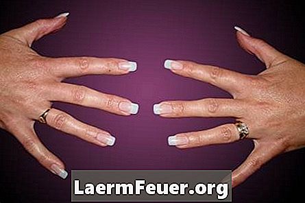 Cosa rivelano le tue unghie sulla tua salute?