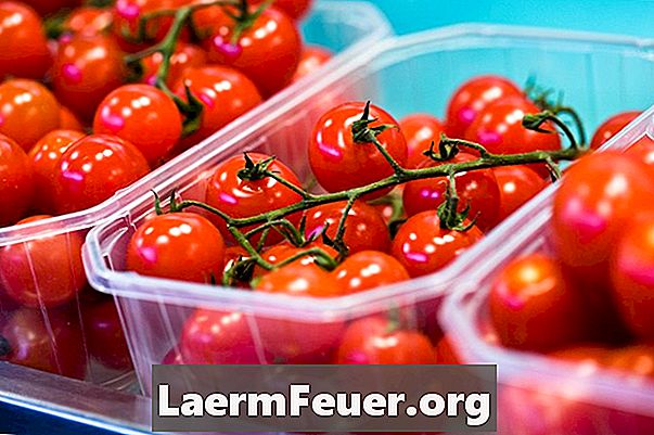 O que cause manchas brancas nos tomates?