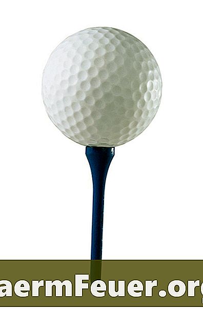 מה יש בתוך כדור גולף?