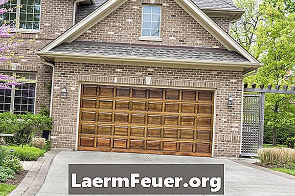 Какви са стандартните размери за гаражните врати?