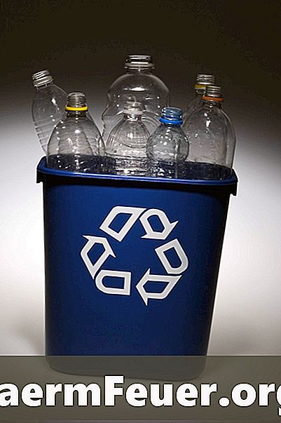 Kādi ir numuri, kas norāda, vai plastmasa ir droši lietojama mikroviļņu krāsnī?