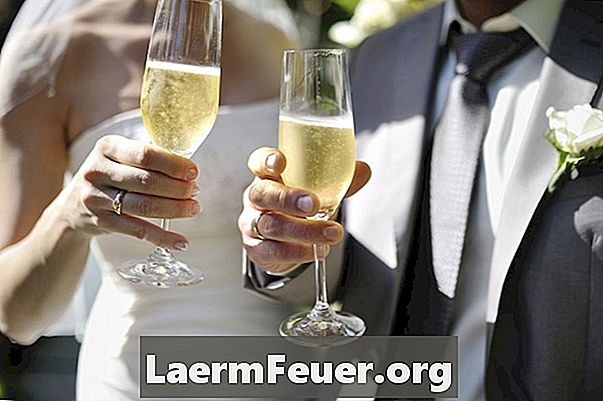Jaké jsou průměrné náklady na Open-bar na svatební hostinu?