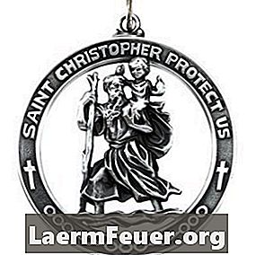 Qual é o significado da medalha de São Cristóvão?