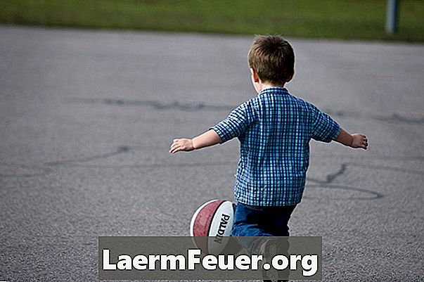Enkle basketballregler for barn
