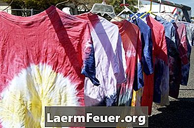 Ideen zum Bemalen von T-Shirts mit Stofffarbe