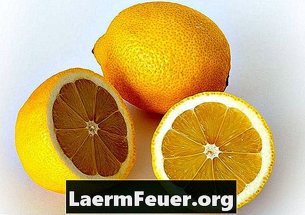 레몬 주스로 치료