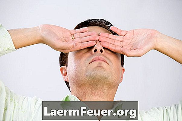 Симптоми низького очного тиску