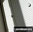 Hur man reparerar fällbara dörrar