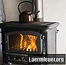 Какво причинява натрупване на сажди върху печка на дърва?