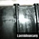 Comment réparer une petite fissure dans un radiateur de voiture